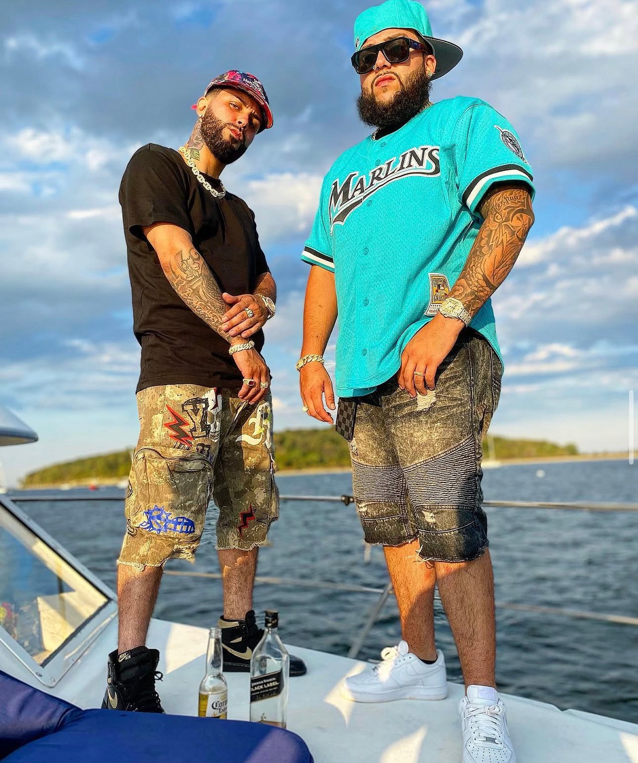 Rafito y Yashua, detrás de cámaras del video musical "Volando".