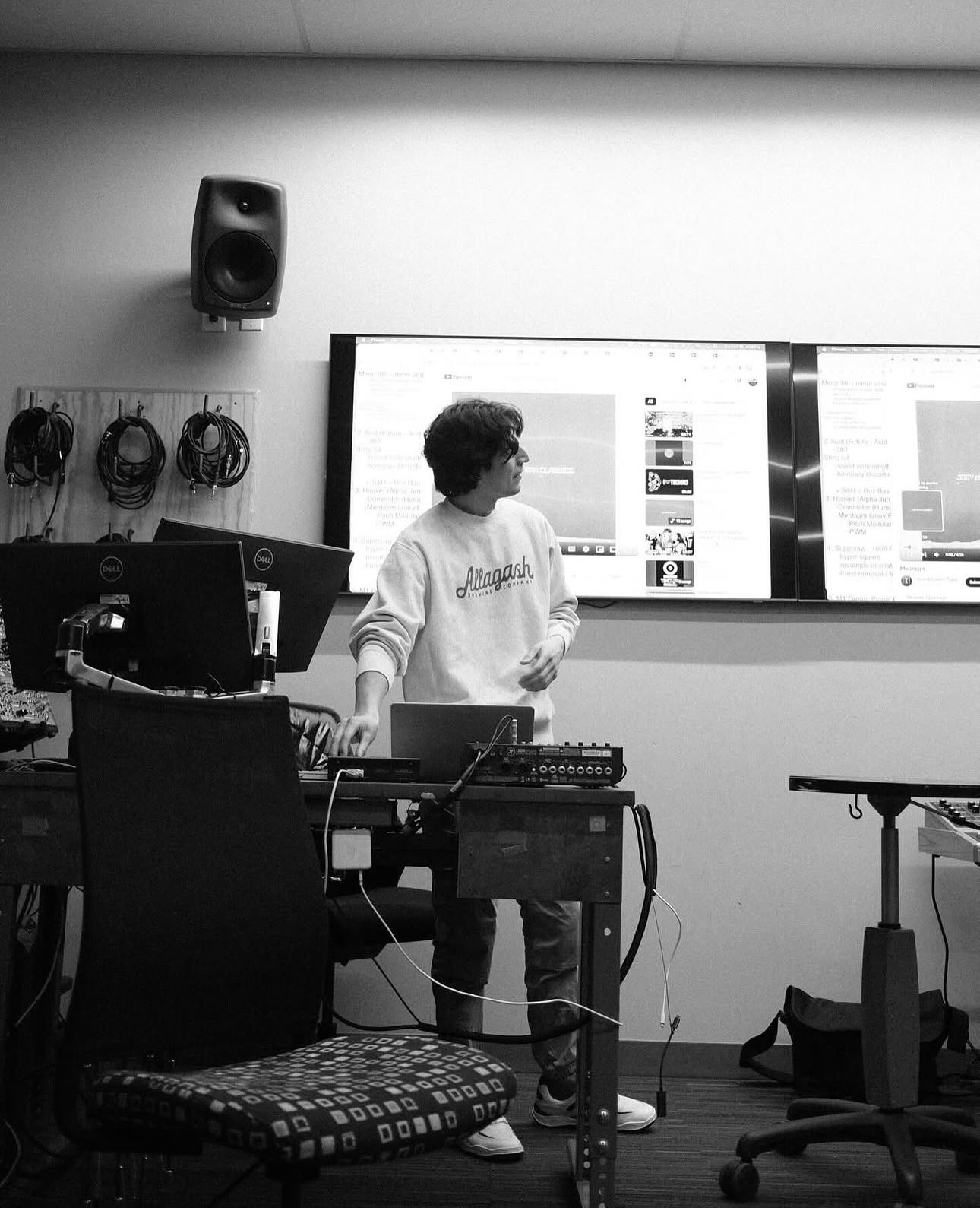 Lightfoot teaching music production in a Berklee College of Music classroom